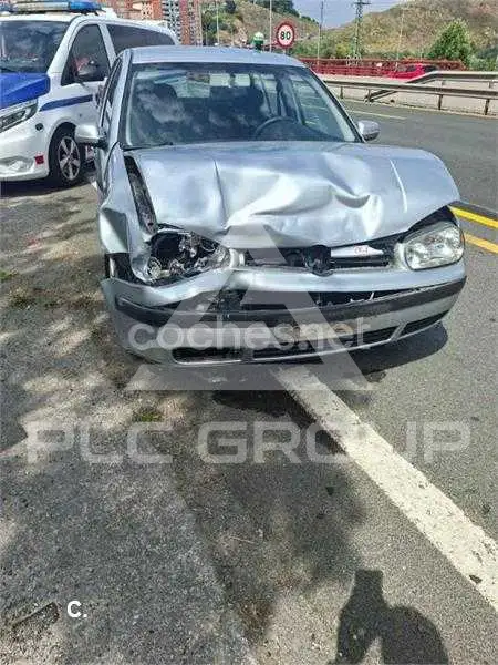 2003 Volkswagen GOLF