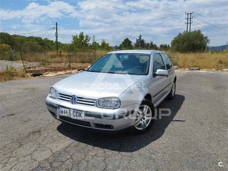 2003 Volkswagen GOLF