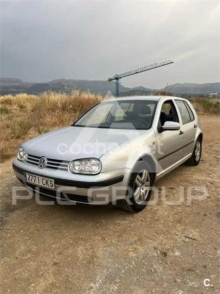 2003 Volkswagen GOLF
