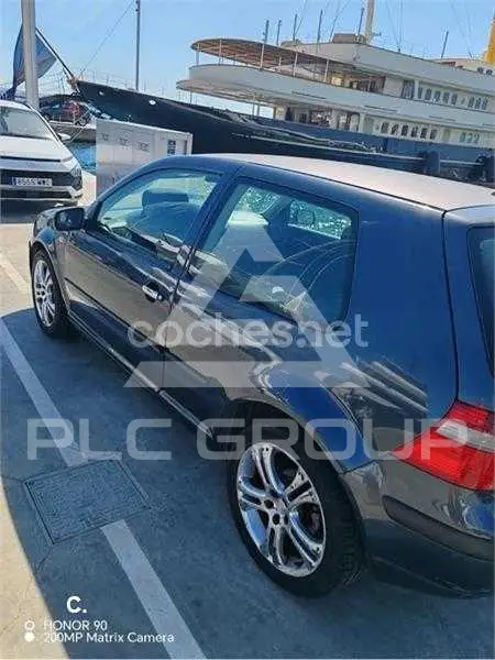 2003 Volkswagen GOLF
