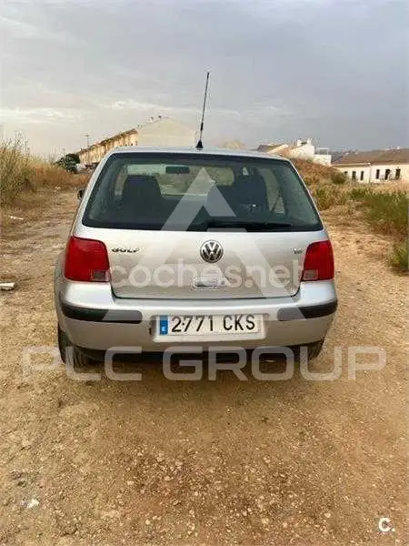 2003 Volkswagen GOLF