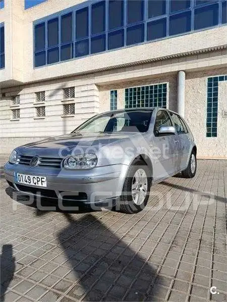 2003 Volkswagen GOLF