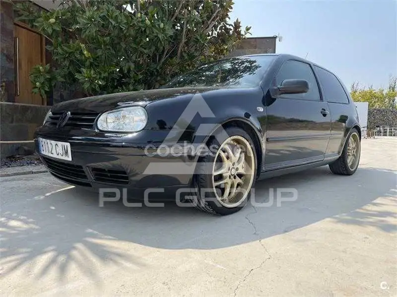 2003 Volkswagen GOLF