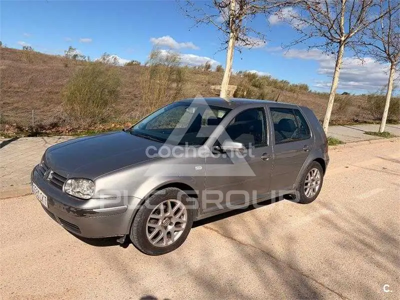 2003 Volkswagen GOLF