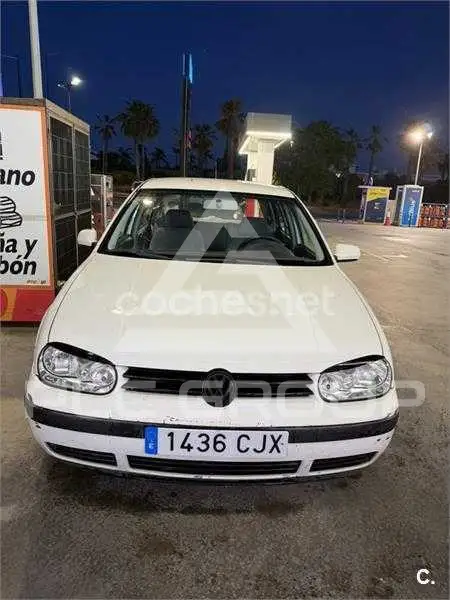 2003 Volkswagen GOLF