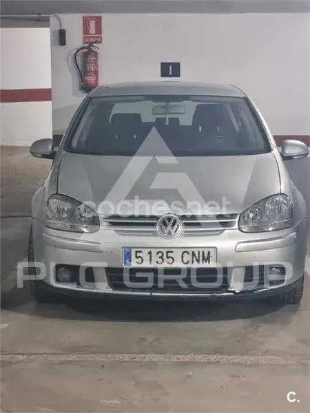2003 Volkswagen GOLF