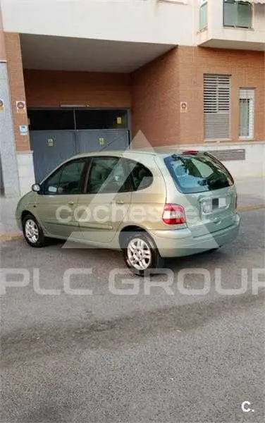 2003 Renault Scenic