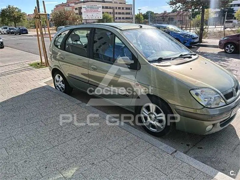 2003 Renault Scenic