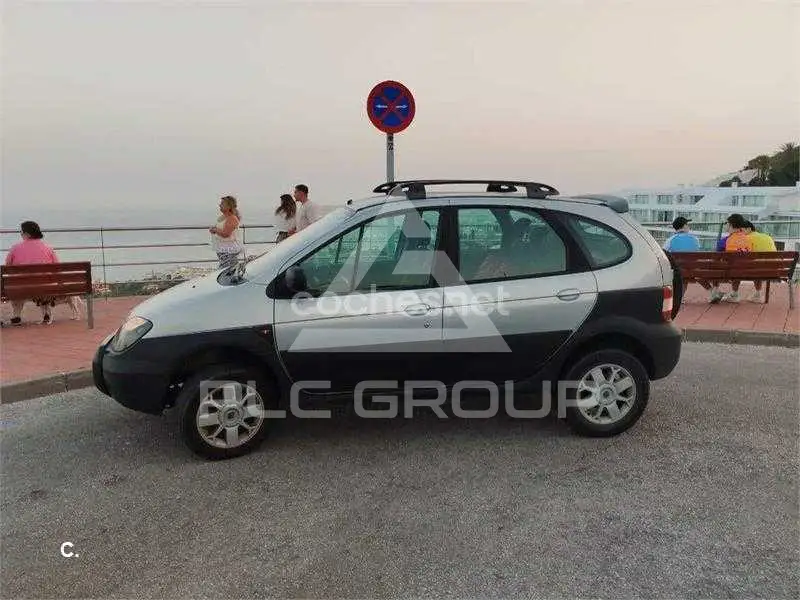 2003 Renault Scenic