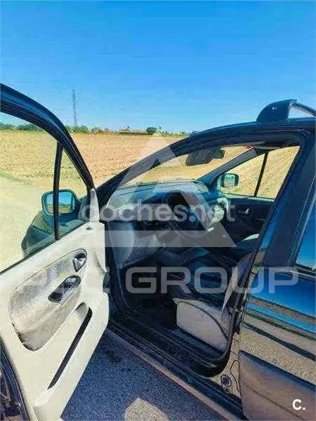 2003 Renault Scenic