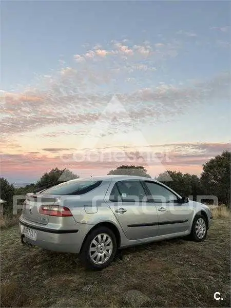 2003 Renault Laguna
