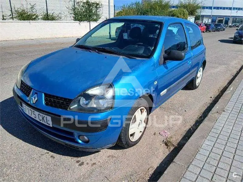 2003 Renault Clio