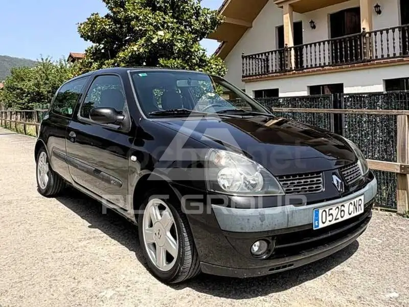 2003 Renault Clio