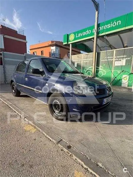 2003 Renault Clio