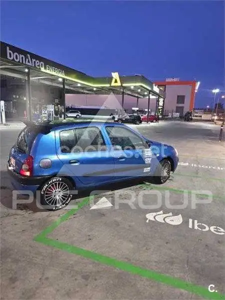 2003 Renault Clio