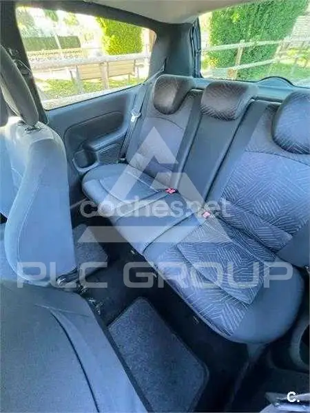 2003 Renault Clio