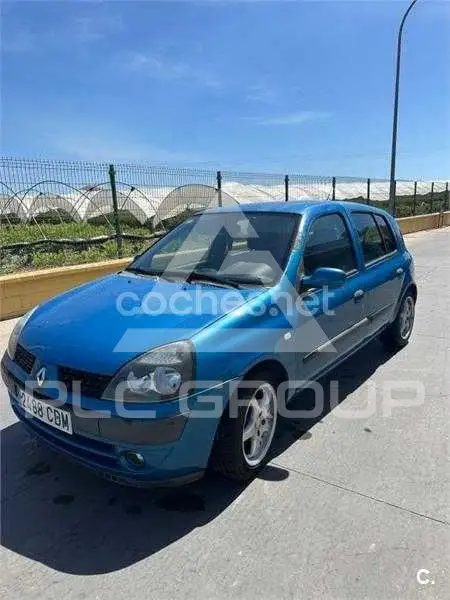 2003 Renault Clio