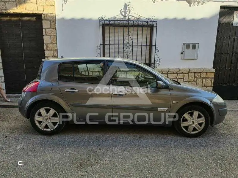 2003 Renault Megane