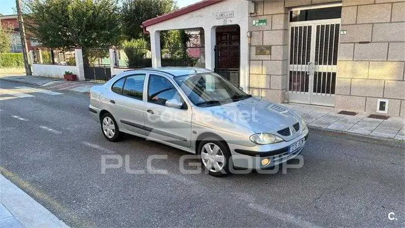 2003 Renault Megane