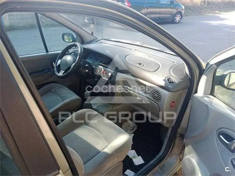 2003 Renault Megane