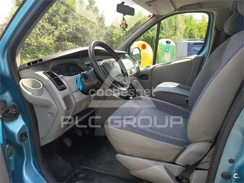 2003 Renault Trafic