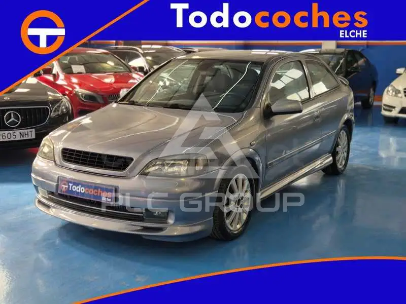 2003 Opel Astra