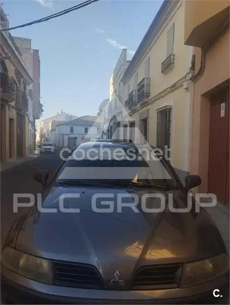 2004 Mitsubishi Carisma