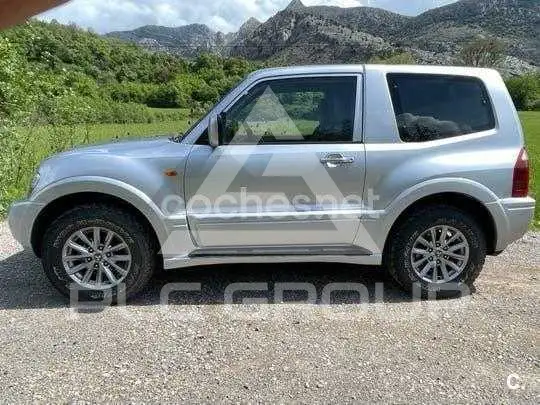 2004 Mitsubishi MONTERO