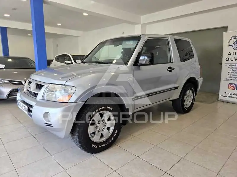 2004 Mitsubishi MONTERO
