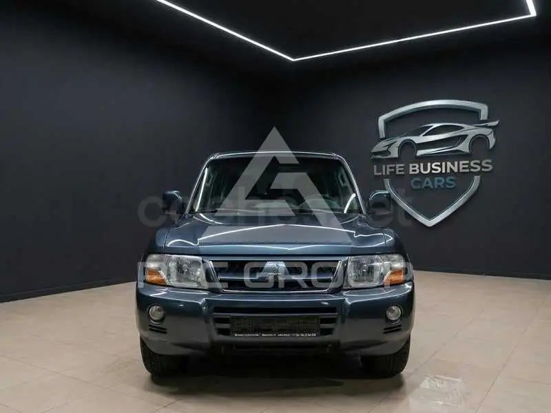 2004 Mitsubishi MONTERO