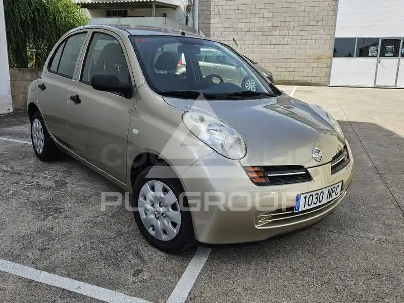 2004 Nissan MICRA