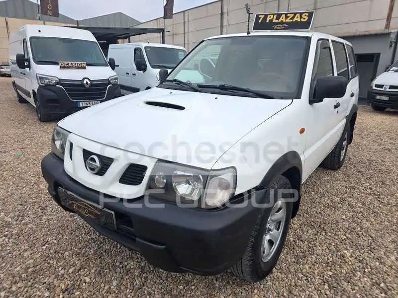 2004 Nissan Terrano