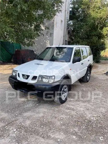 2004 Nissan Terrano