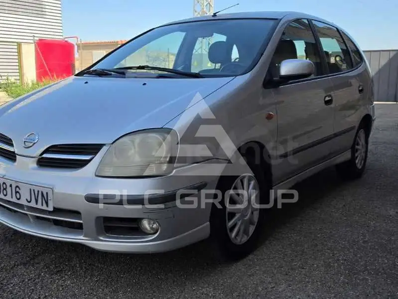 2004 Nissan ALMERA TINO