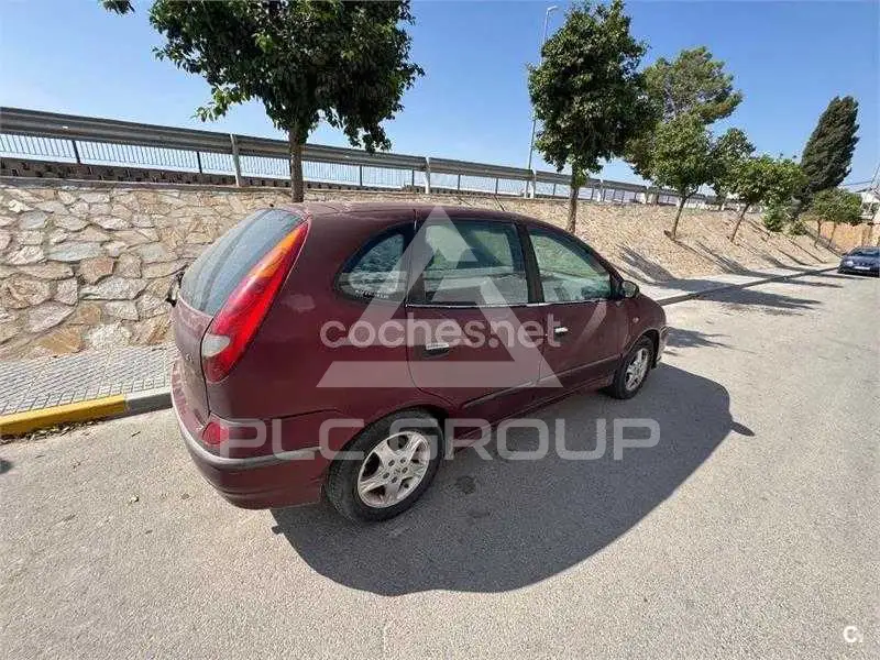 2004 Nissan ALMERA TINO