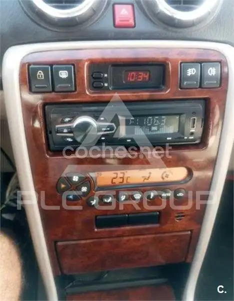 2004 Land Rover 