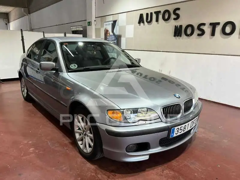 2004 BMW 3 series