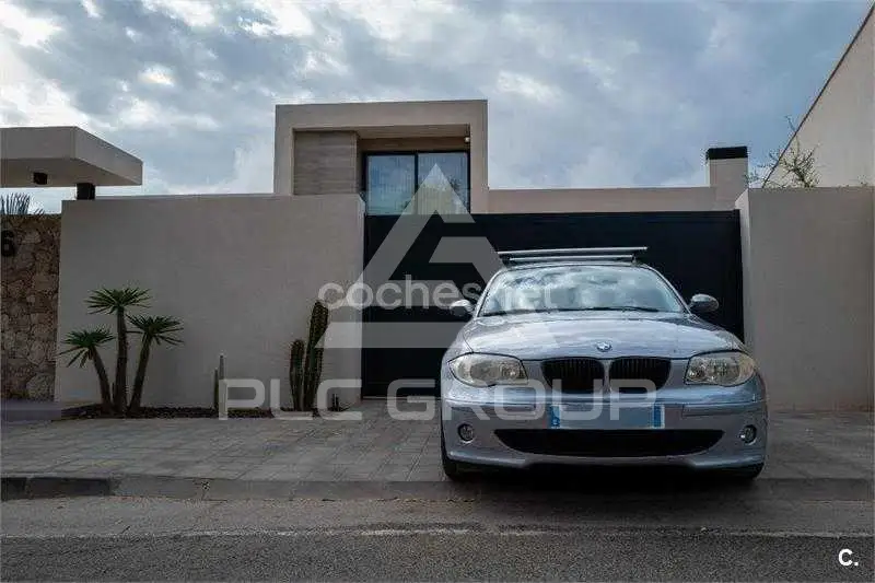 2004 BMW 1 series