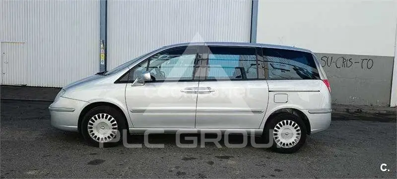 2004 Lancia Phedra