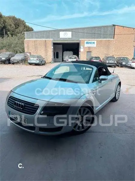 2004 Audi TT
