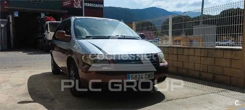 2004 Chrysler VOYAGER