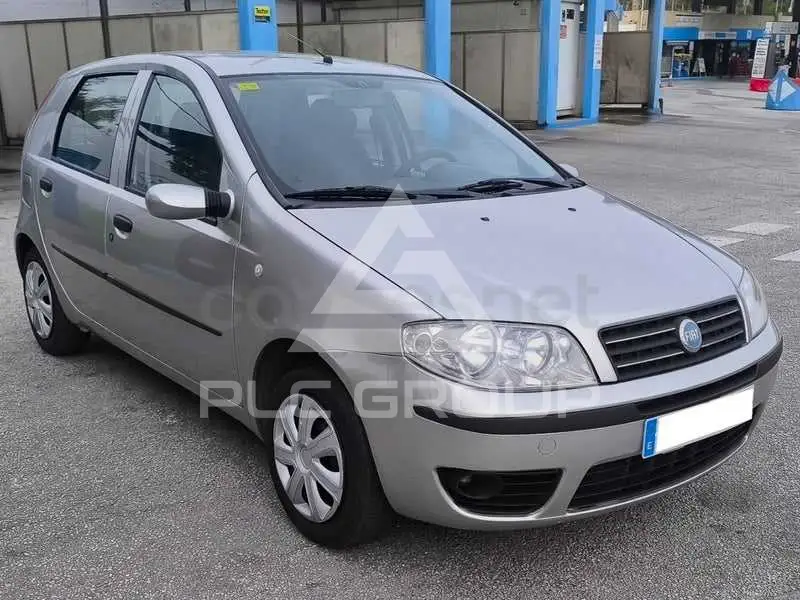 2004 Fiat Punto