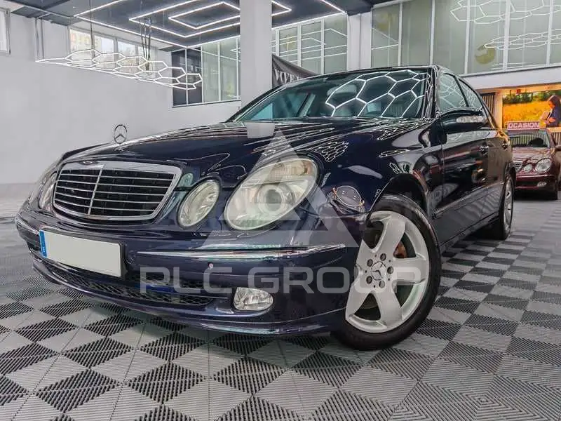 2004 Mercedes Benz E-Class