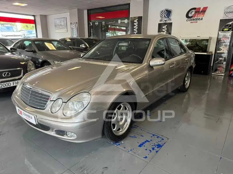 2004 Mercedes Benz E-Class