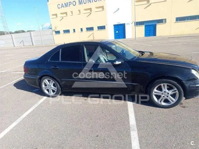 2004 Mercedes Benz E-Class