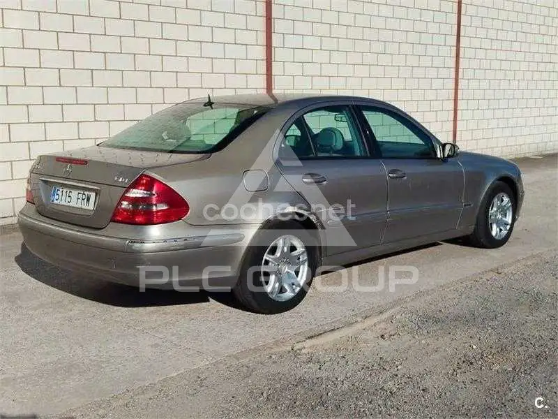2004 Mercedes Benz E-Class