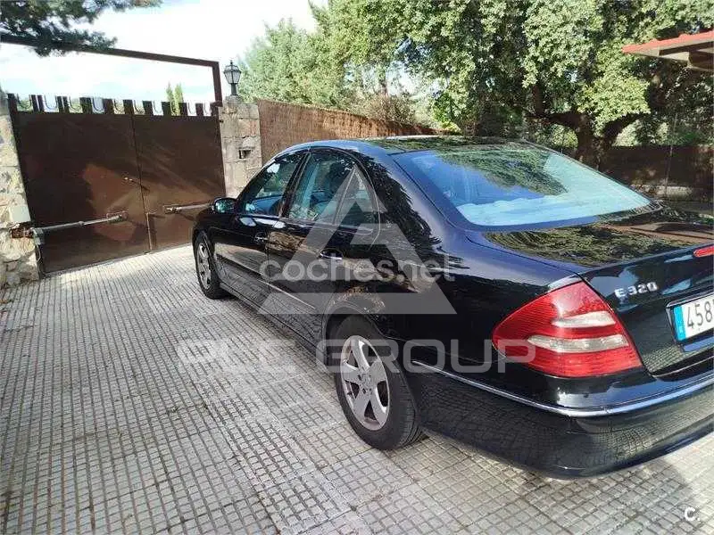 2004 Mercedes Benz E-Class
