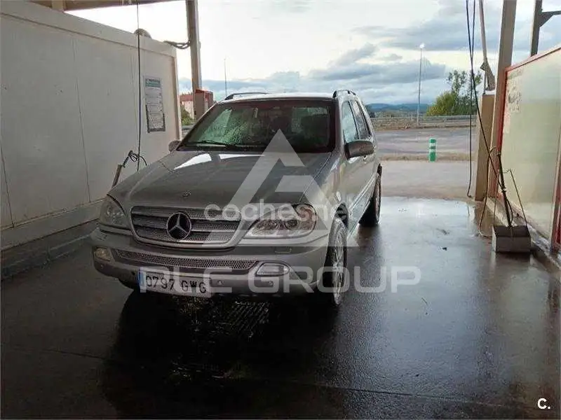 2004 Mercedes Benz M-Class