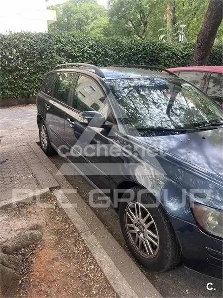 2004 Volvo V50