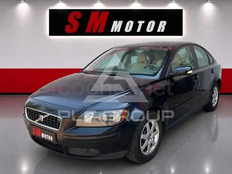 2004 Volvo S40